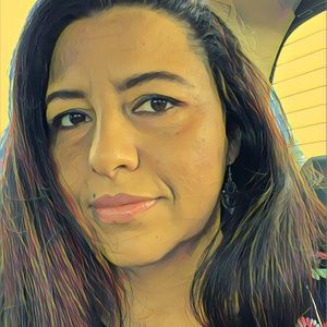 Meet your Posher, Leyla